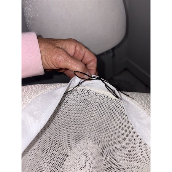 Vince Camuto Adjustable Off white Hat With Black Band Brand New Stylish - Picture 7 of 9